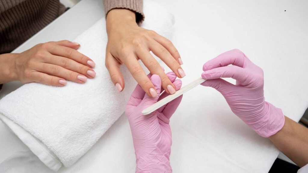 Manicure Salon Near me